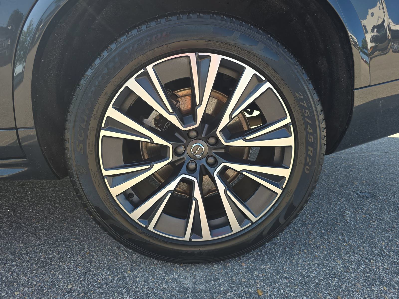 Used 2022 Volvo XC90 T5 Momentum FWD image 33