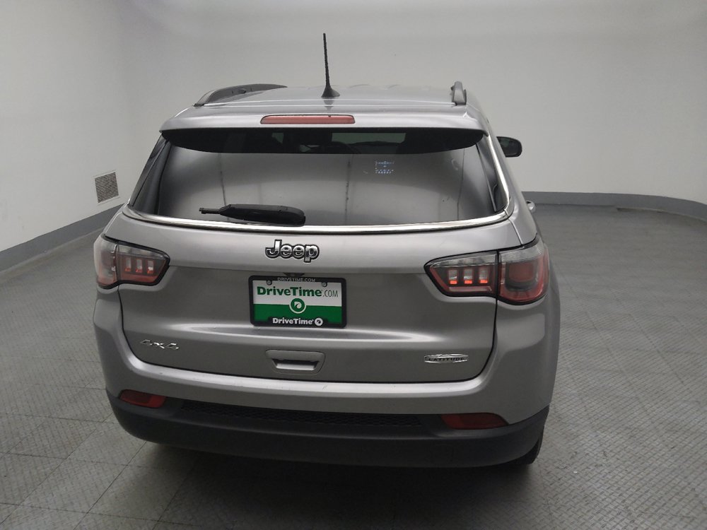 Used 2019 Jeep Compass Latitude w/ Popular Equipment Group AWD/4WD image 7