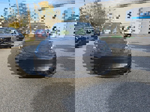 Used 2024 Tesla Model Y Long Range image 5