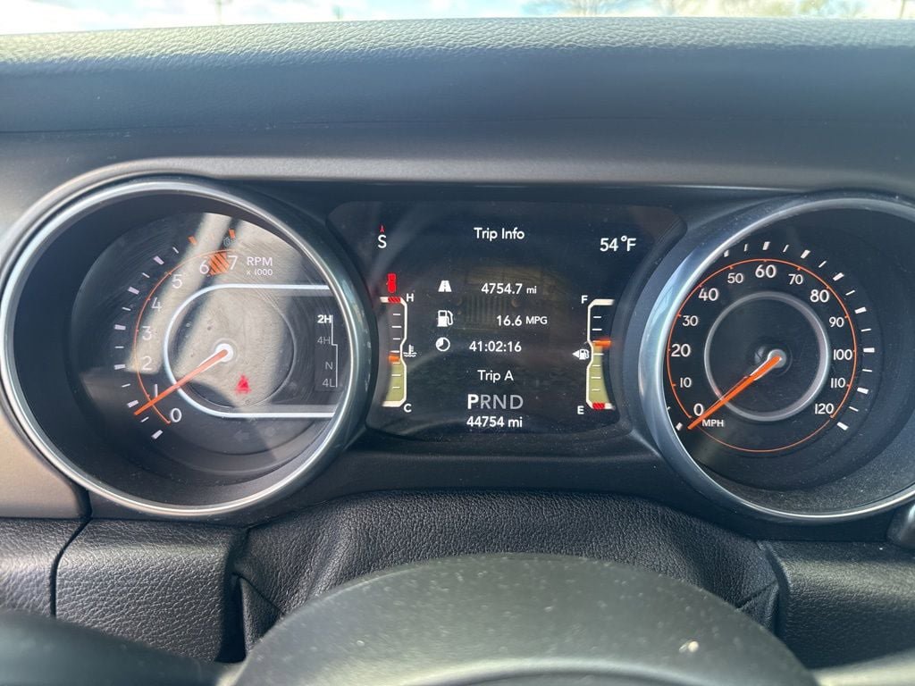 Used 2018 Jeep Wrangler Sport AWD/4WD image 11