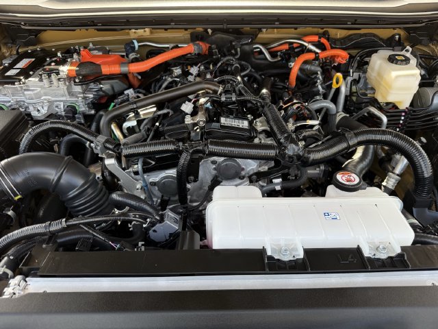 New 2026 Toyota Land Cruiser w/ Premium Package AWD/4WD image 34