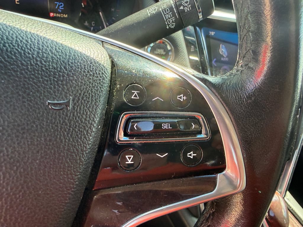 Used 2014 Cadillac XTS Luxury FWD image 16