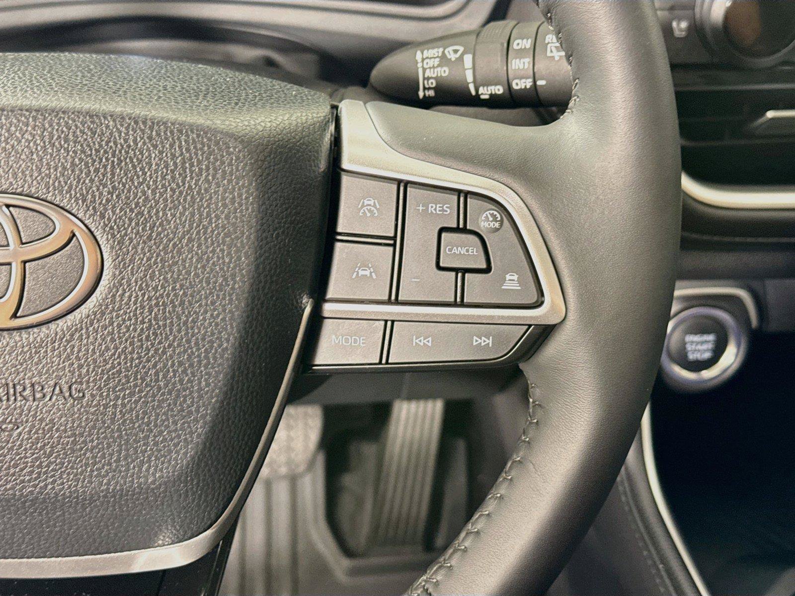 Certified 2026 Toyota Grand Highlander FWD image 20