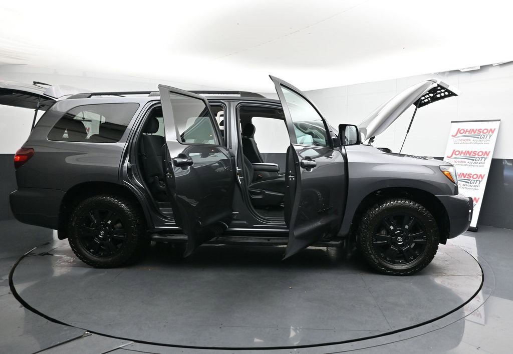 Used 2022 Toyota Sequoia TRD Sport image 45