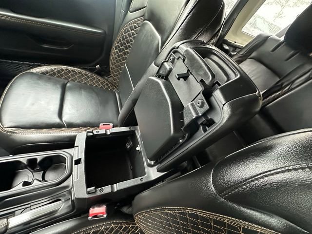 Used 2022 Jeep Wrangler Unlimited Sahara image 28