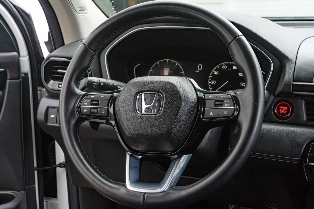 Certified 2023 Honda Pilot Touring image 27