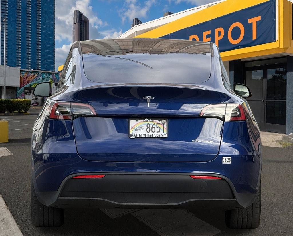 Used 2021 Tesla Model Y Long Range AWD/4WD image 4