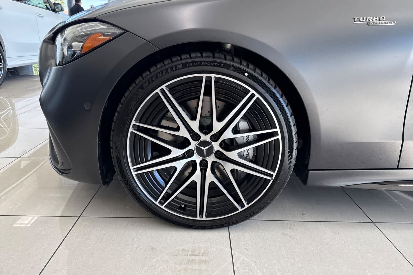 New 2026 Mercedes-Benz C 43 AMG 4MATIC Sedan image 23