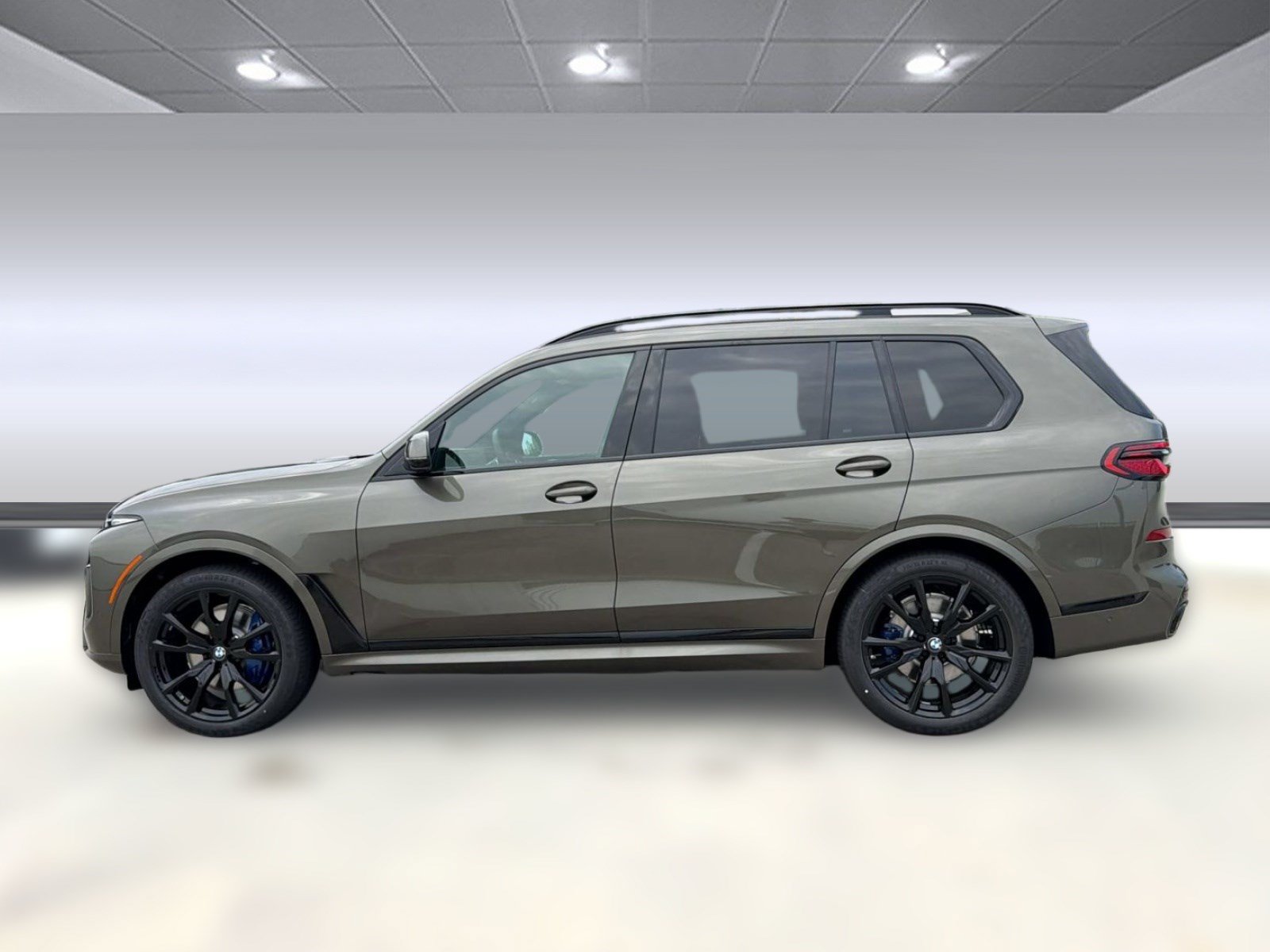 New 2027 BMW X7 xDrive40i w/ M Sport Package AWD/4WD image 2