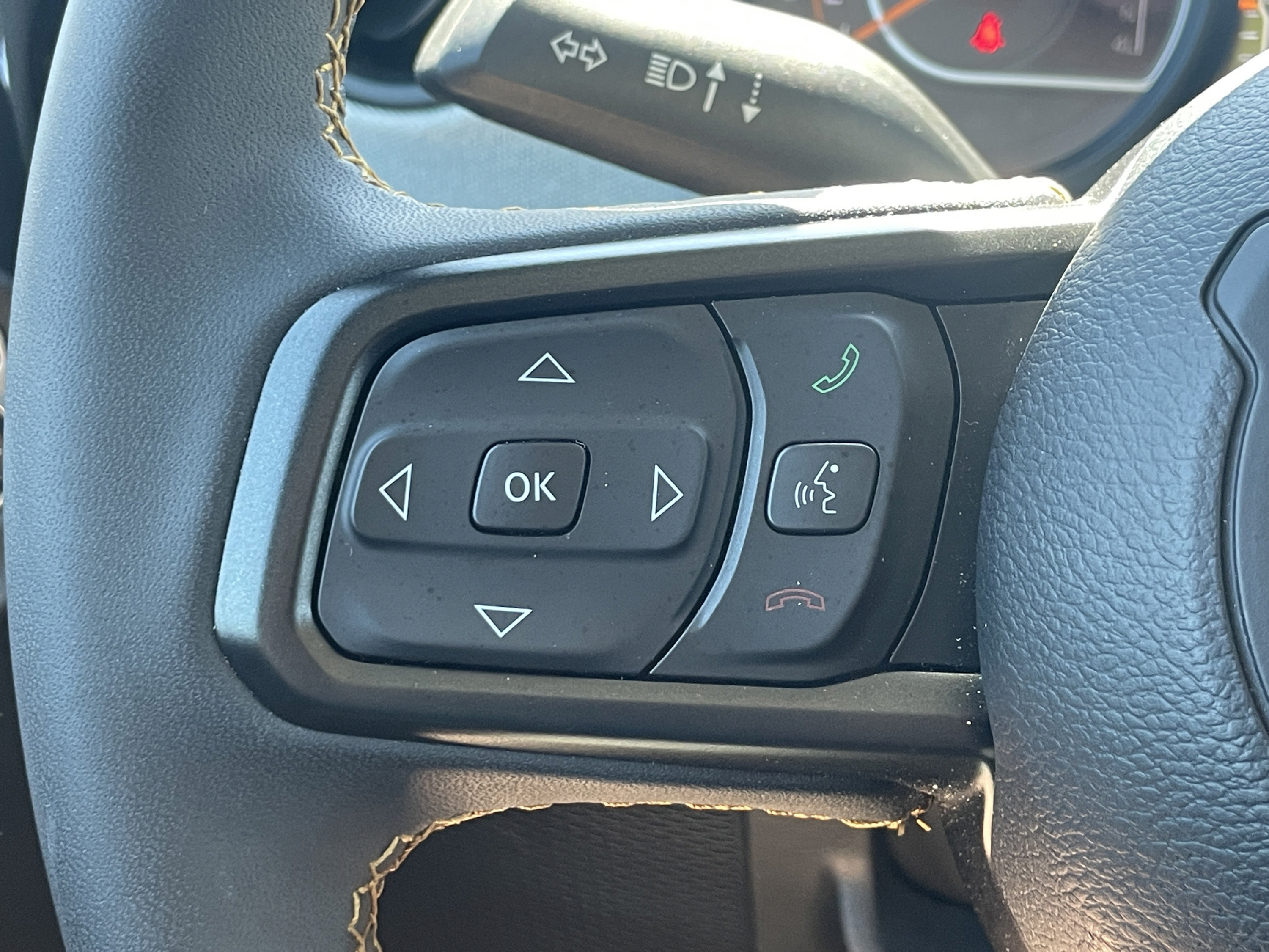 Used 2024 Jeep Wrangler Unlimited Sport AWD/4WD image 18