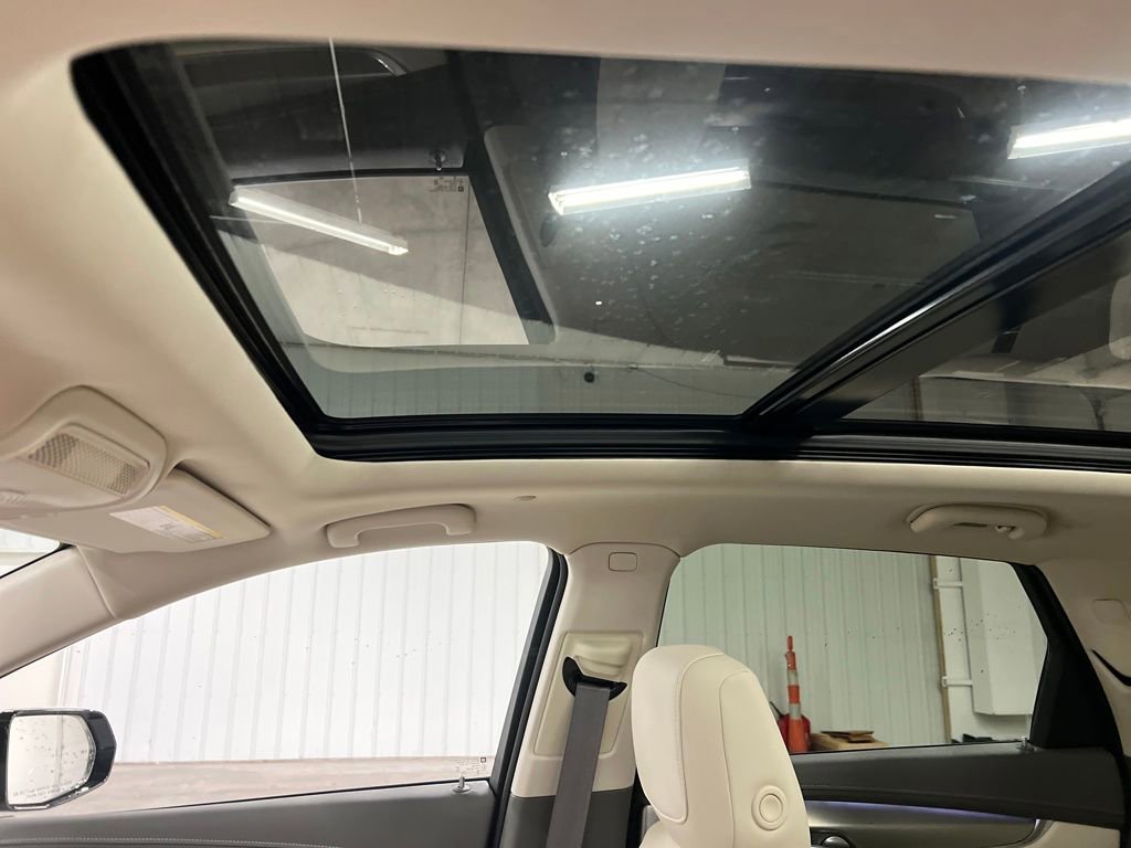 New 2026 Cadillac XT5 Premium Luxury w/ Driver Assist Package image 27