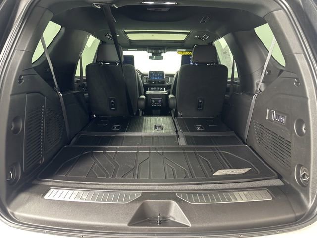 Used 2024 Chevrolet Tahoe Z71 w/ Z71 Off-Road Package AWD/4WD image 13