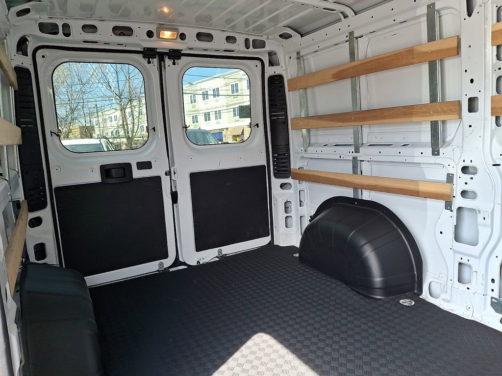 Used 2025 RAM ProMaster 2500 w/ U-Haul Equipment Group image 12