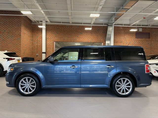 Used 2018 Ford Flex Limited w/ Equipment Group 301A AWD/4WD image 4