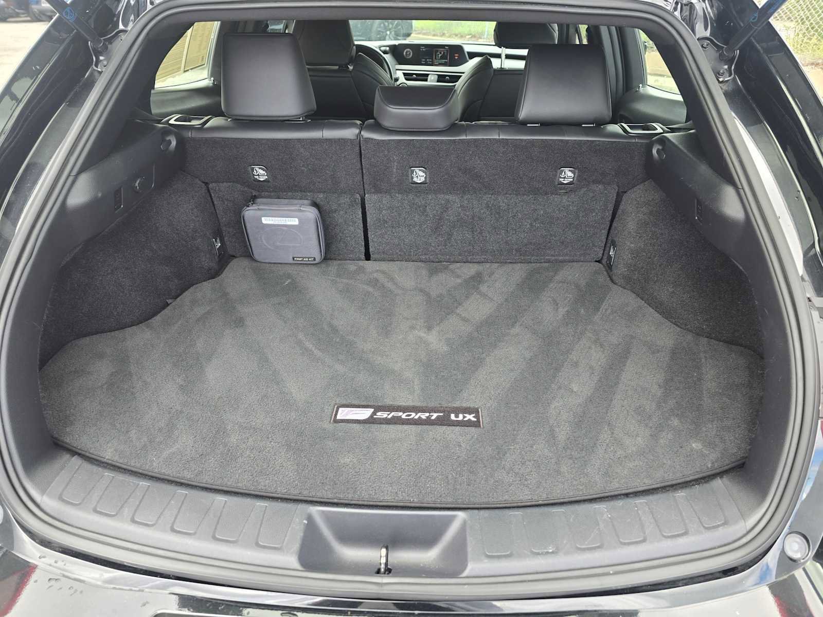 Used 2022 Lexus UX 250h F Sport w/ Accessory Package (Z2) image 17