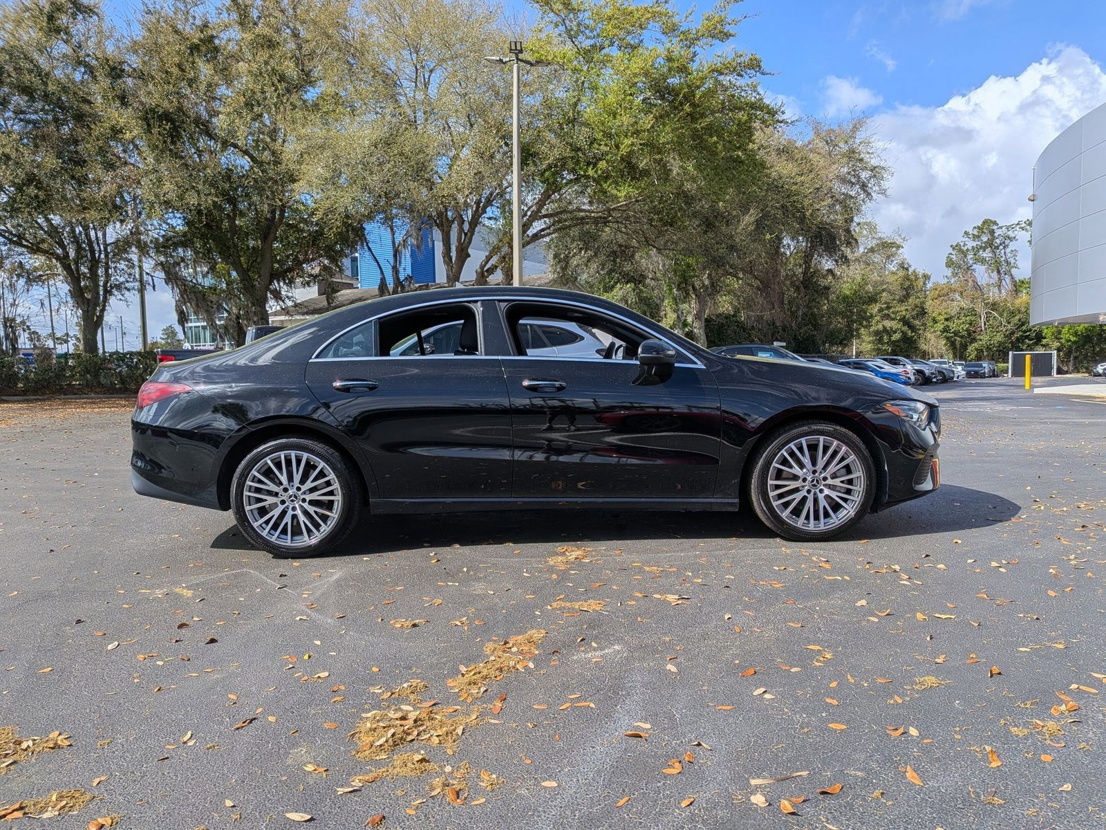 Used 2025 Mercedes-Benz CLA 250 4MATIC image 8