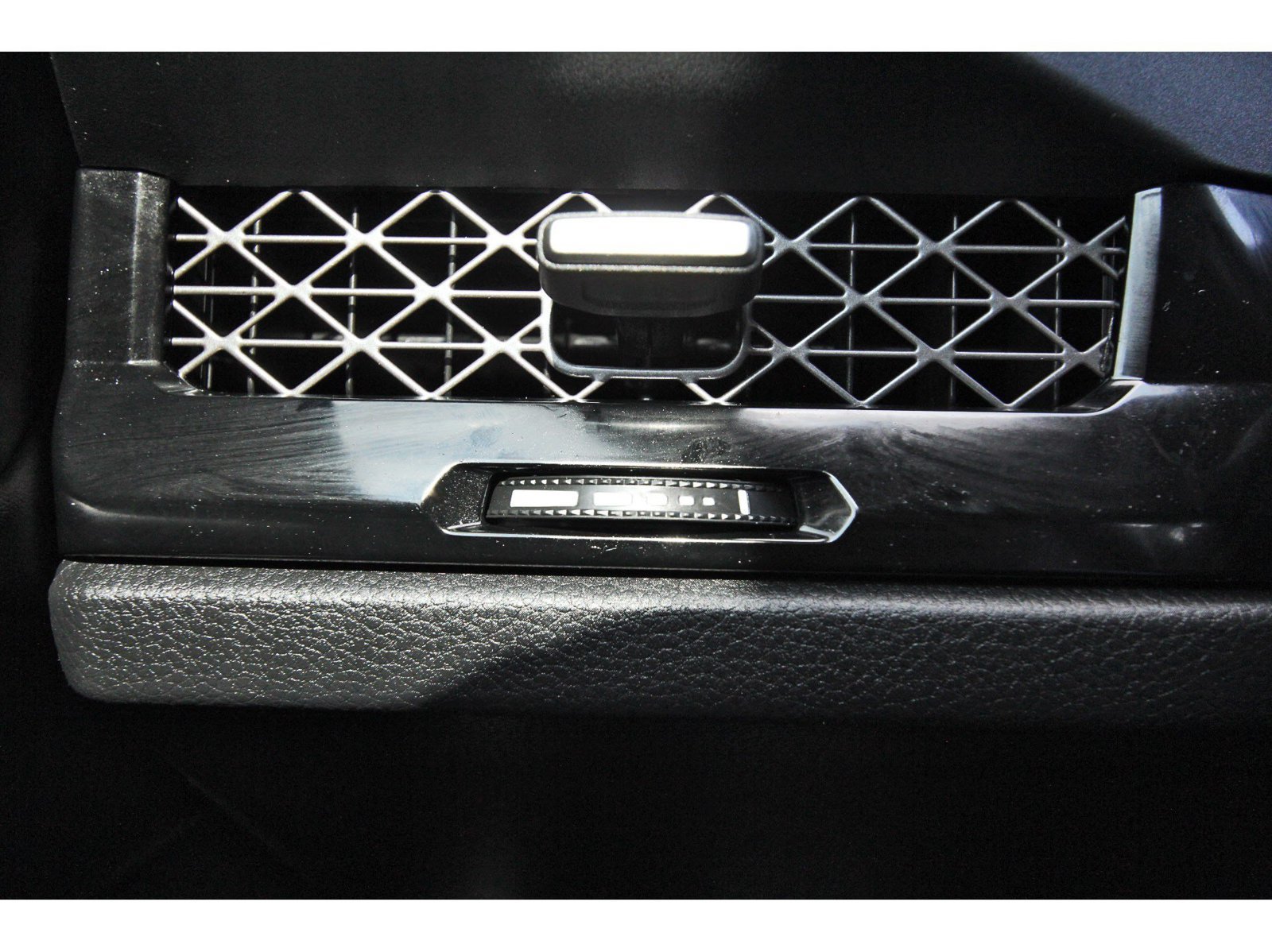 Used 2025 Honda Accord Sport image 23