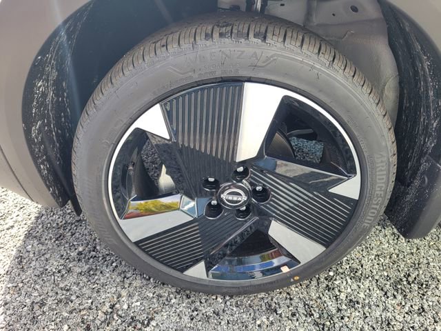 New 2026 Nissan Kicks SR w/ Cold Weather Package image 12