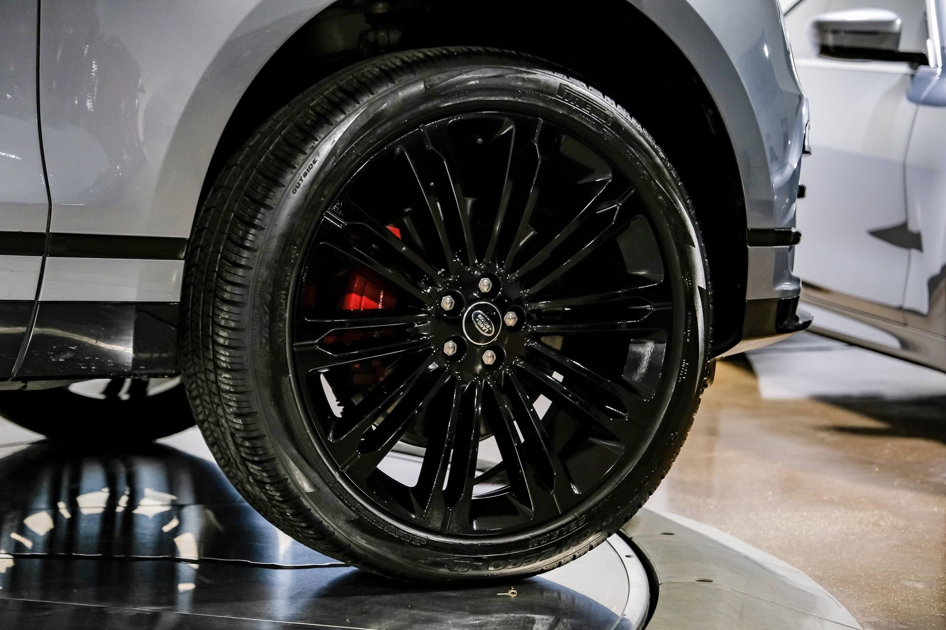 Used 2024 Land Rover Range Rover Velar Dynamic SE image 59