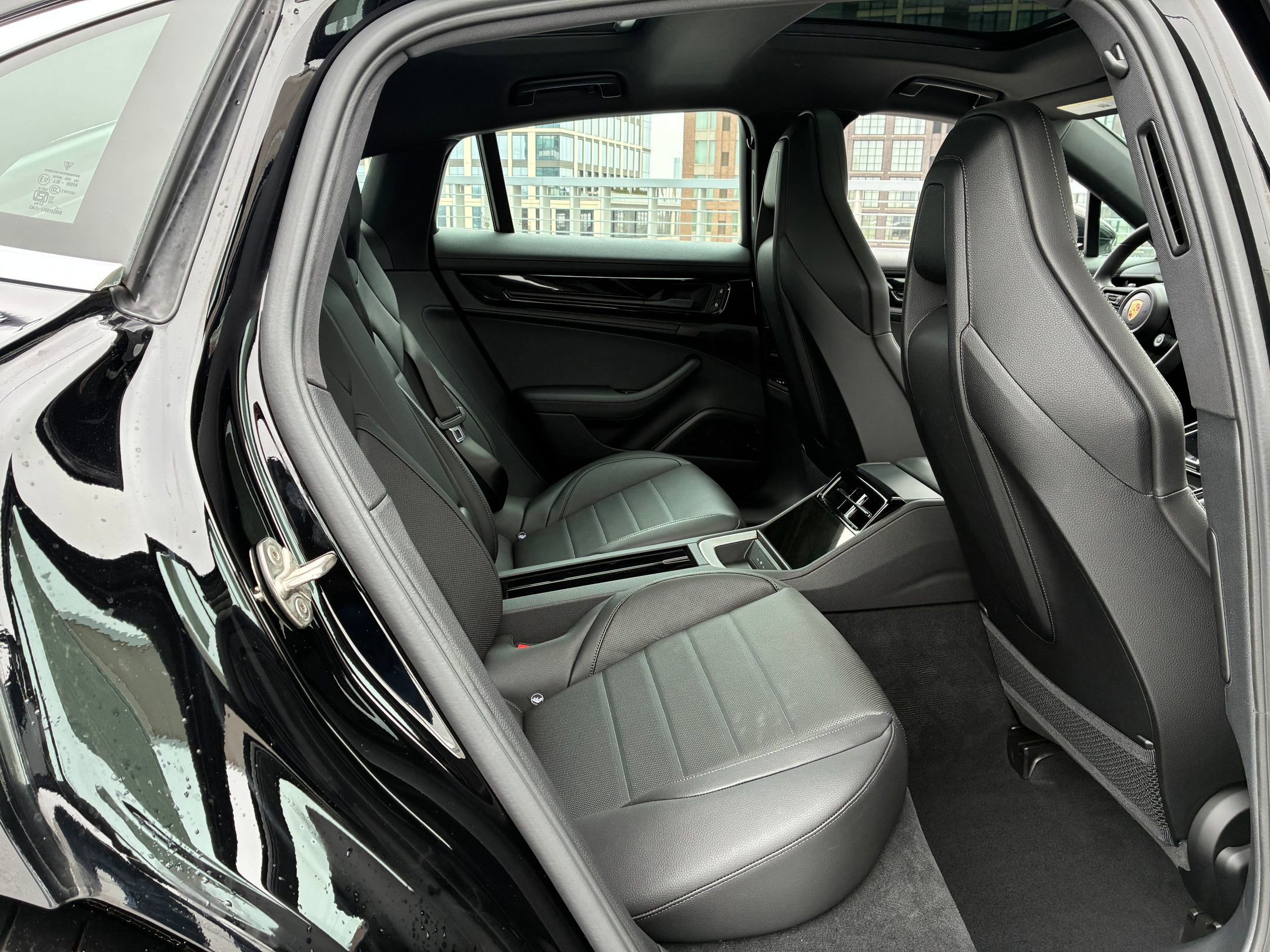 Certified 2025 Porsche Panamera 4 image 23