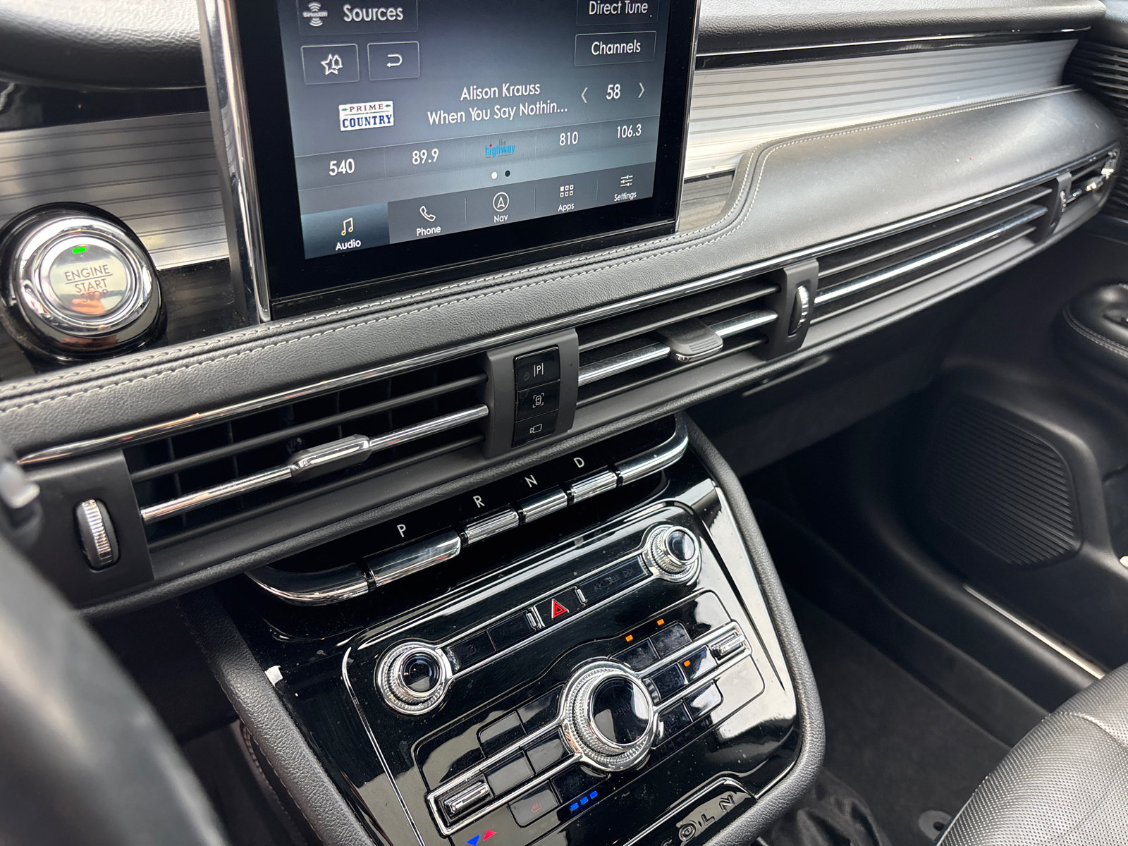 Certified 2022 Lincoln Corsair AWD w/ Premium Package image 21