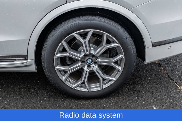 Used 2026 BMW X7 xDrive40i AWD/4WD image 16