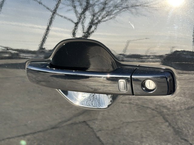 Certified 2022 Nissan Frontier Pro-X image 13