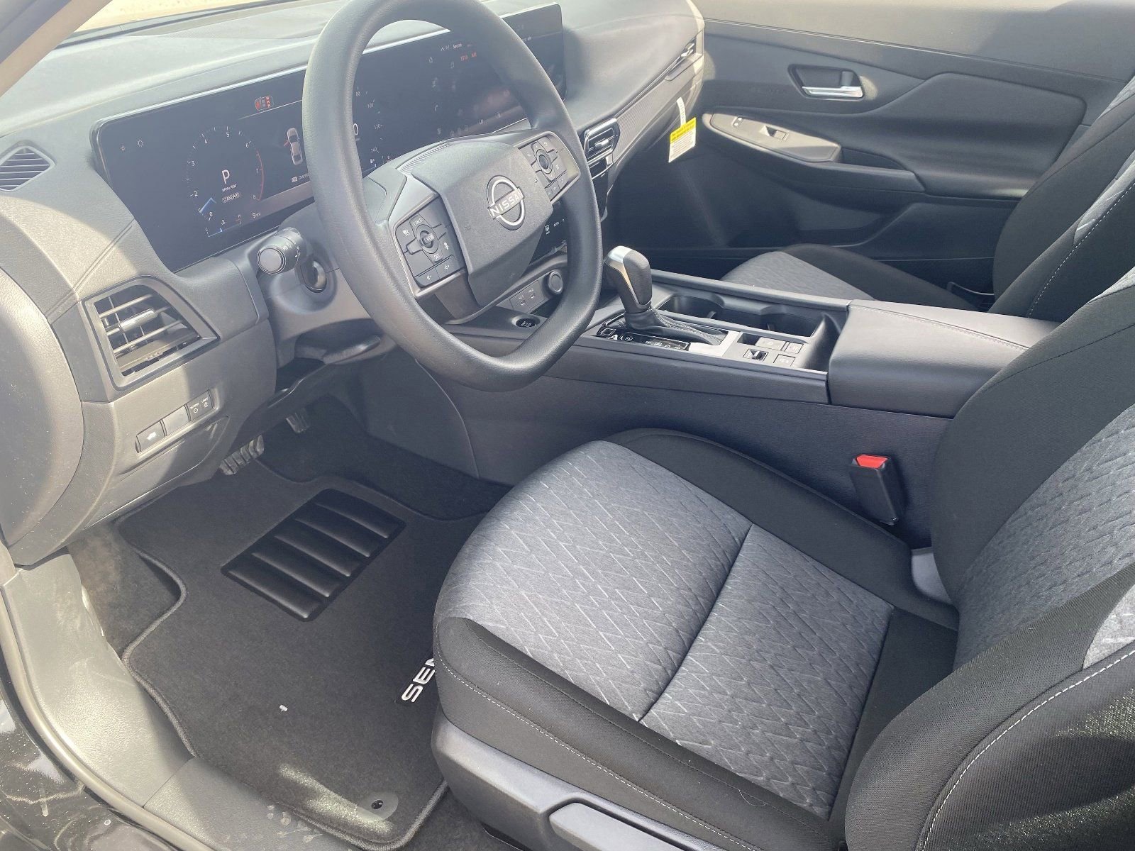 New 2026 Nissan Sentra SV w/ Floor Mat Package FWD image 18