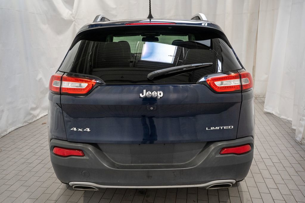 Used 2016 Jeep Cherokee Limited image 5