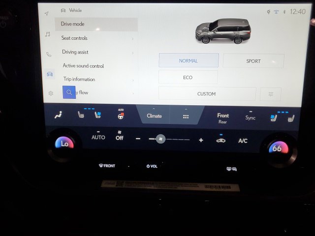 Used 2026 Lexus TX 500h AWD w/ Technology Package image 21