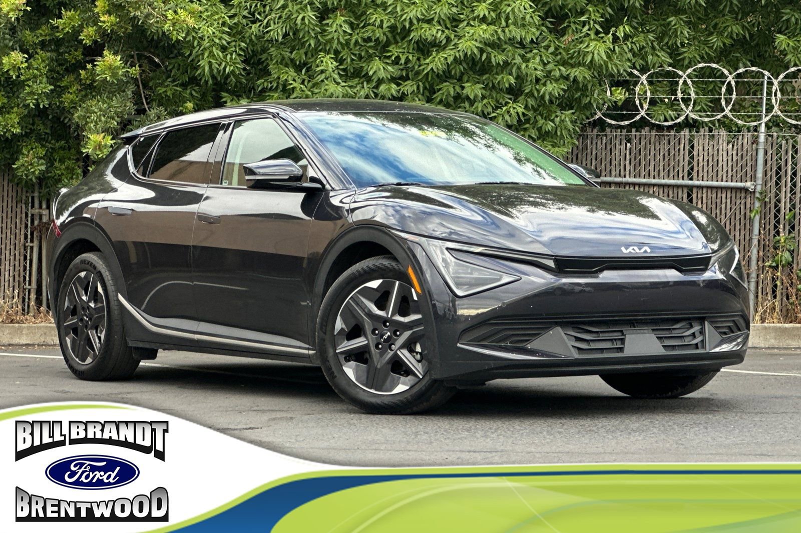 Used 2025 Kia EV6 Light image 1