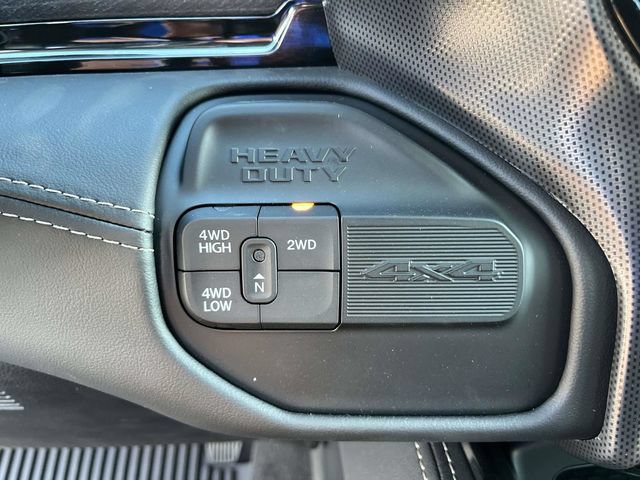 Used 2024 RAM 3500 Limited AWD/4WD image 38