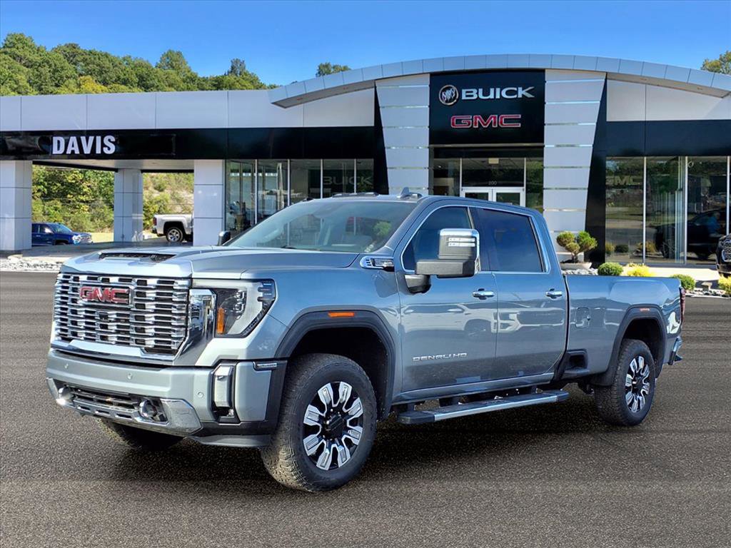 Used 2024 GMC Sierra 2500 Denali w/ Technology Package image 2