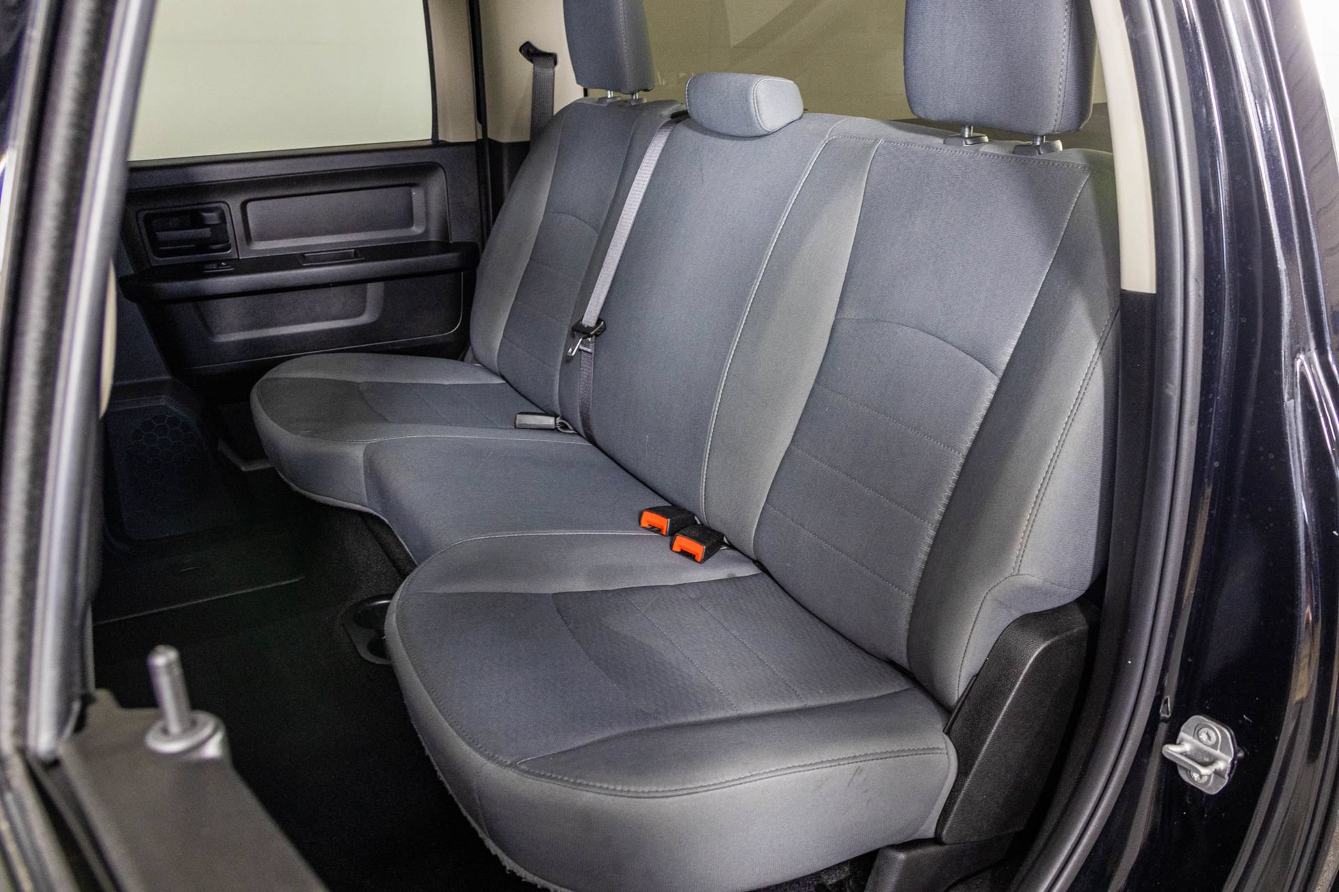 Used 2019 RAM 1500 Tradesman w/ Tradesman SXT Package AWD/4WD image 37