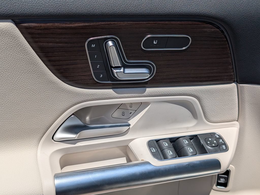 New 2026 Mercedes-Benz GLA 250 4MATIC image 23