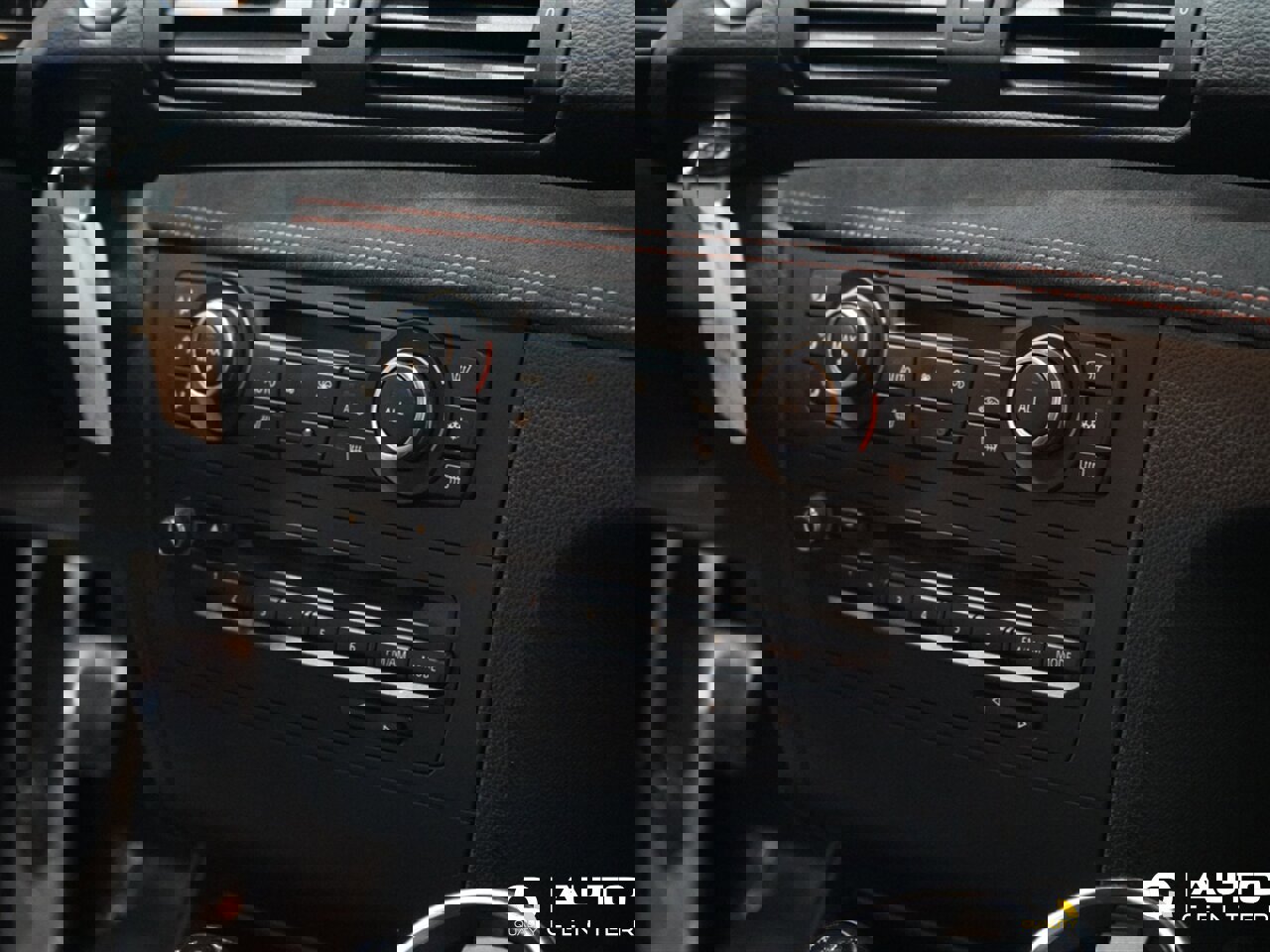 Used 2011 BMW 1 Series M image 29