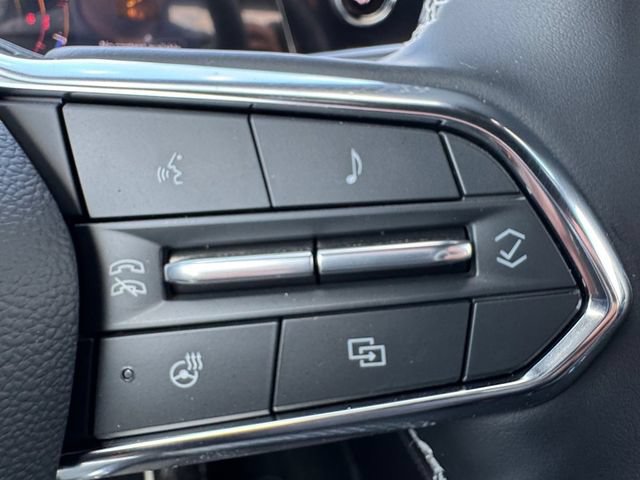 Used 2026 Chevrolet Traverse LT w/ Driver Confidence Package FWD image 8