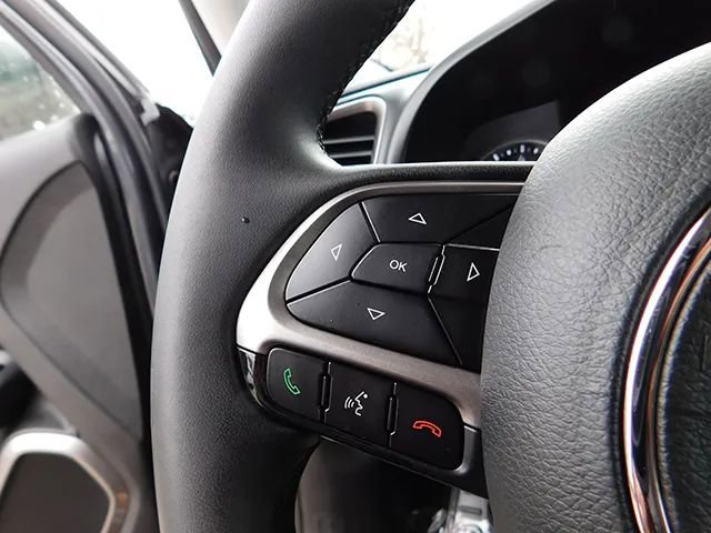 Used 2022 Jeep Renegade Latitude image 22