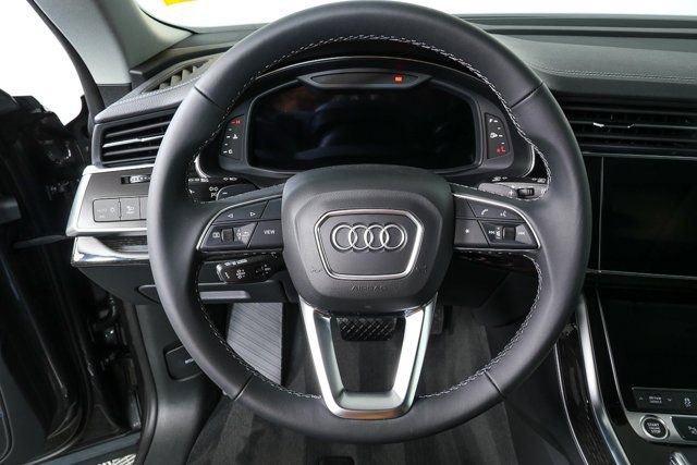 New 2026 Audi Q8 Premium image 9