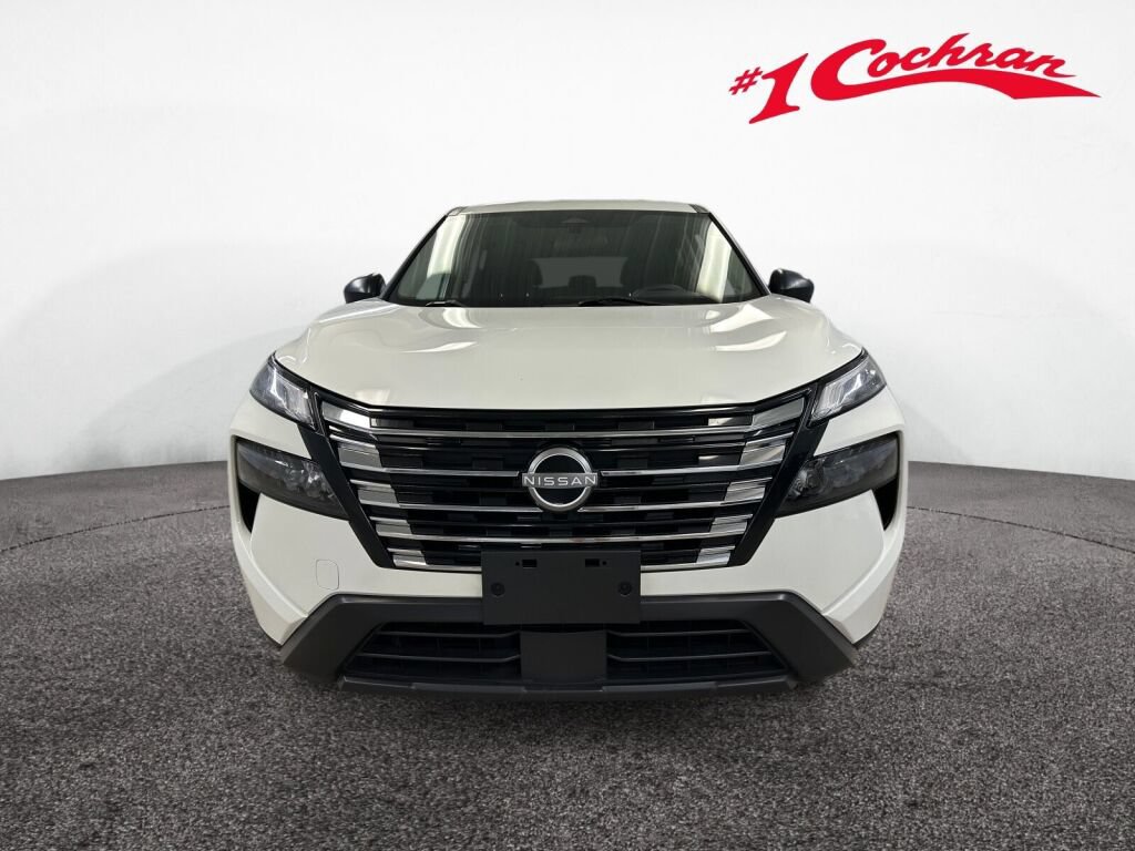 Used 2024 Nissan Rogue S FWD image 29