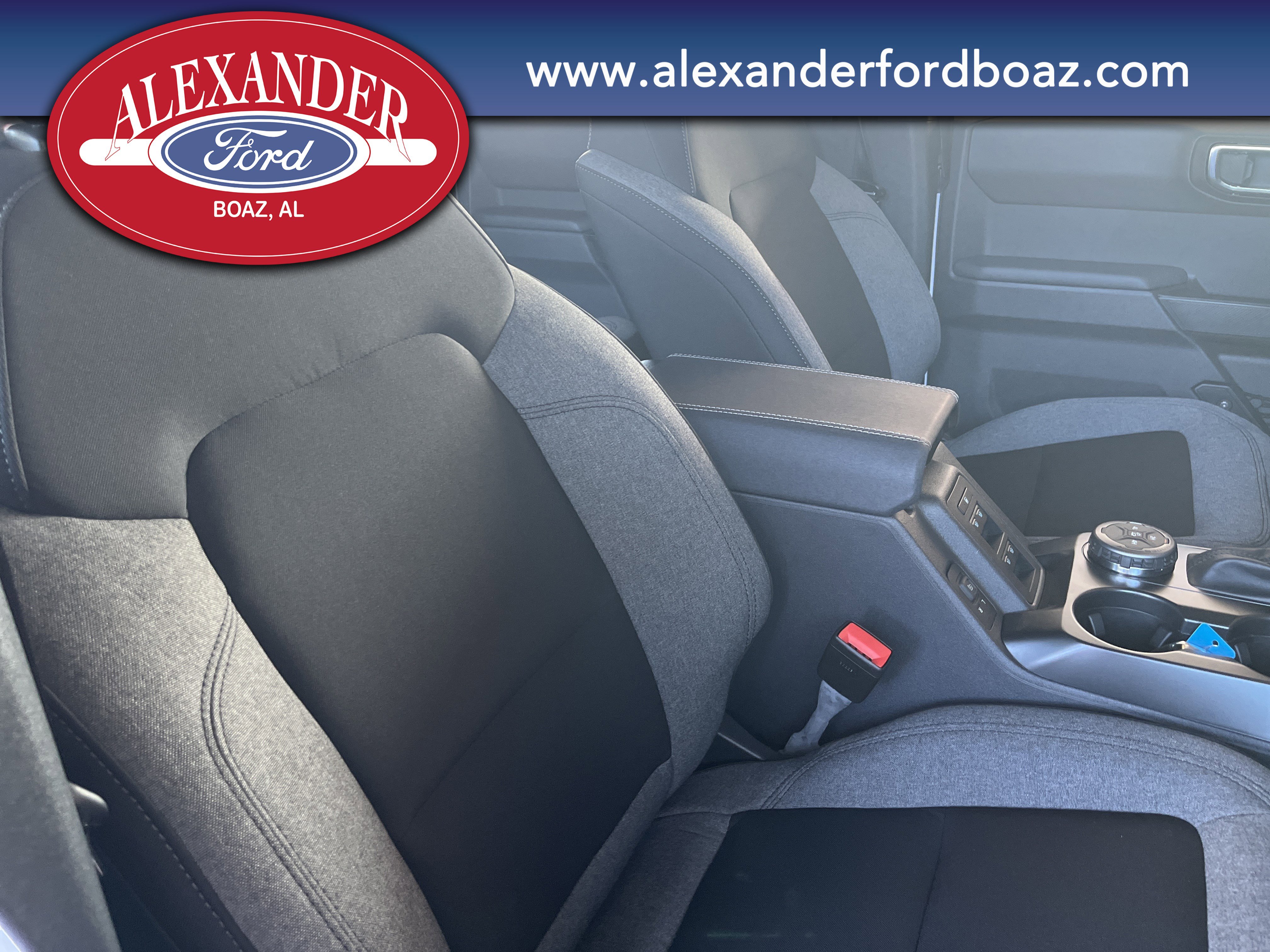 New 2025 Ford Bronco 4-Door image 15