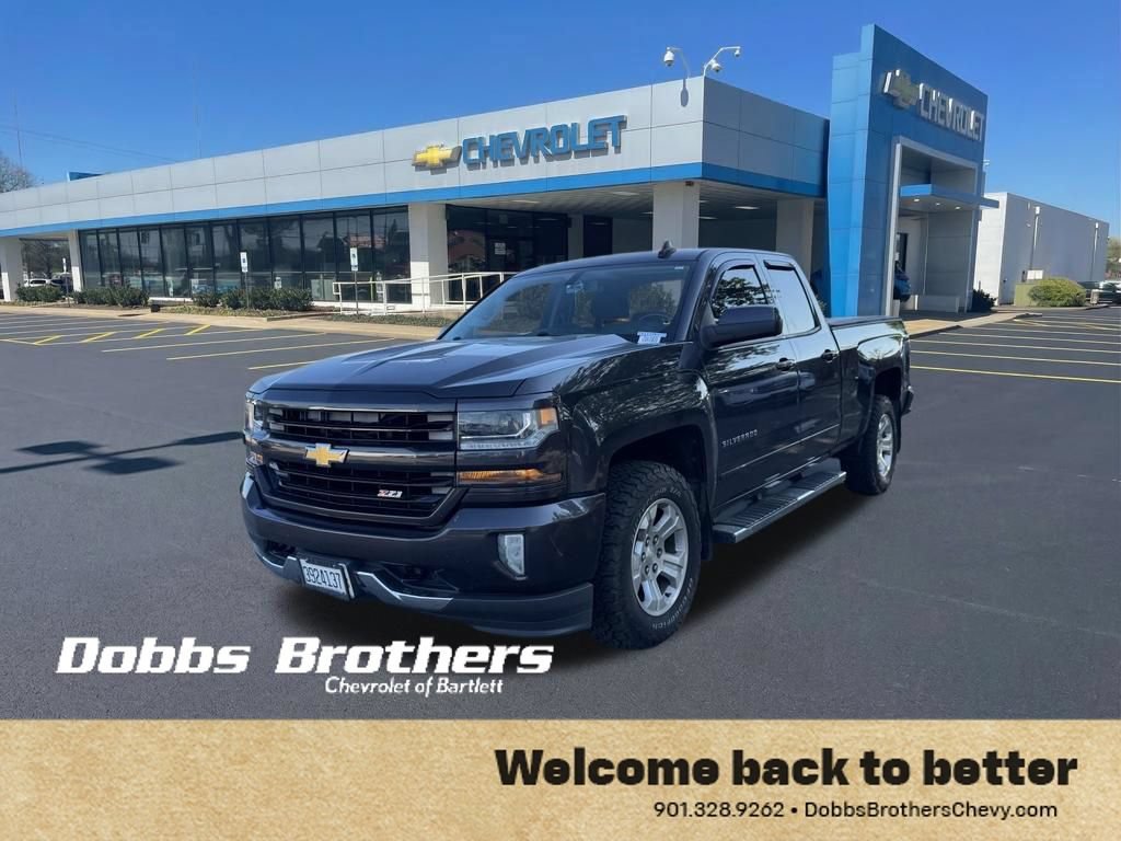 Used 2016 Chevrolet Silverado 1500 LT w/ All Star Edition AWD/4WD image 3