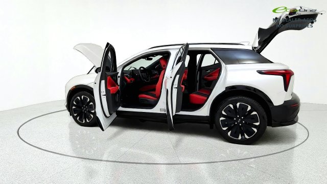 Used 2024 Chevrolet Blazer EV RS RWD image 16