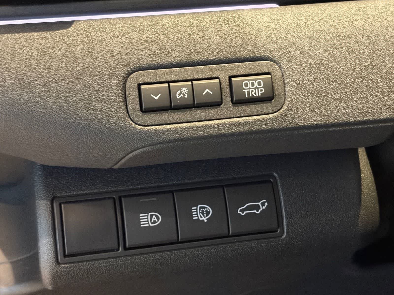 New 2026 Toyota C-HR AWD/4WD image 16