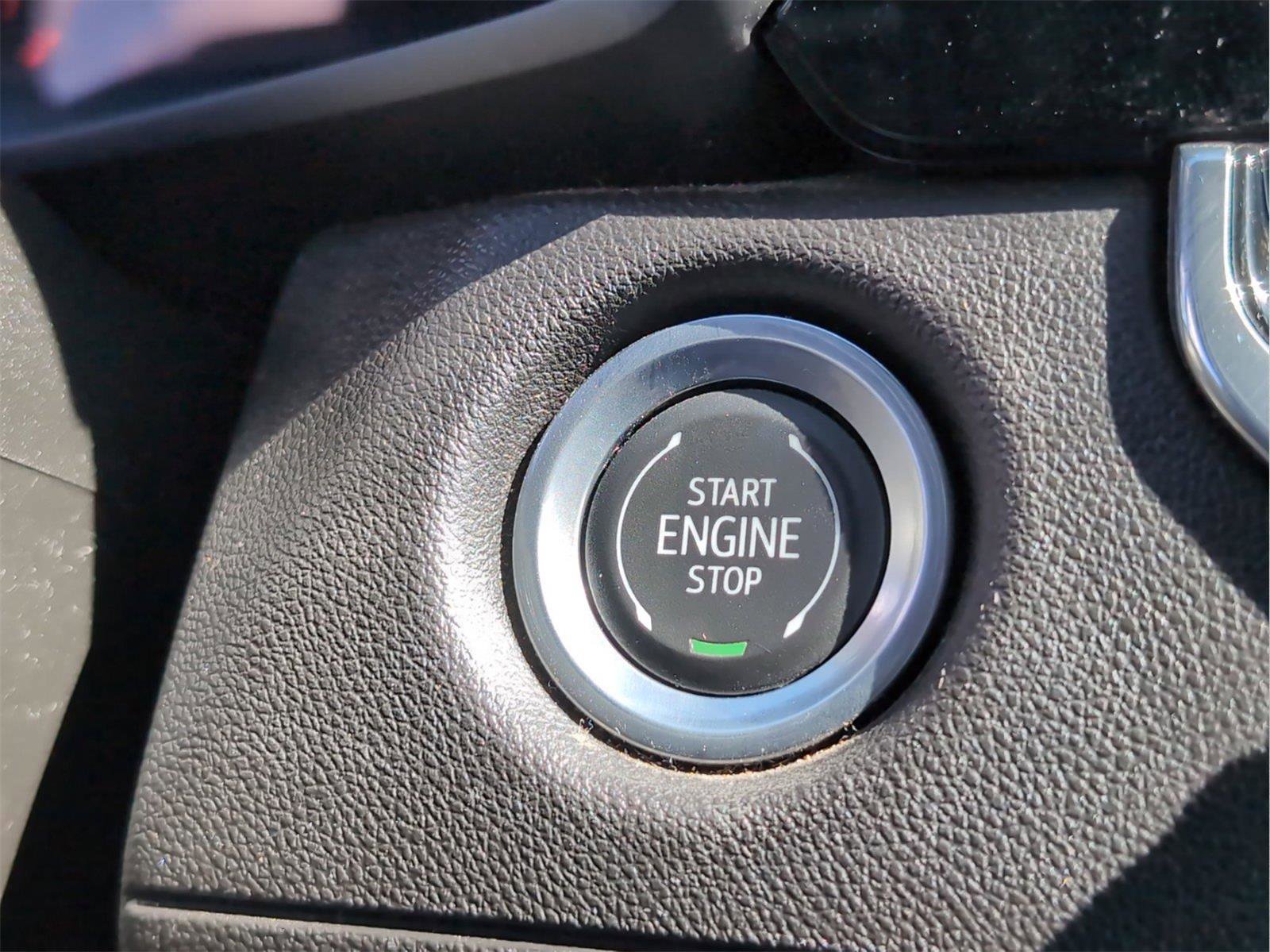 Certified 2024 Chevrolet Colorado Trail Boss w/ Advanced Trailering Package image 19