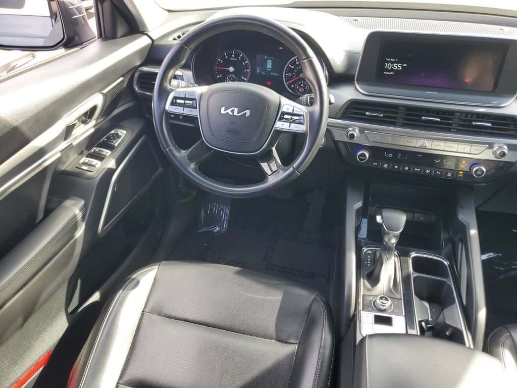 Used 2022 Kia Telluride LX image 10