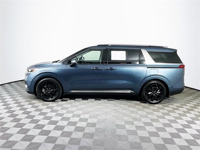 Used 2024 Kia Carnival SX Prestige image 5
