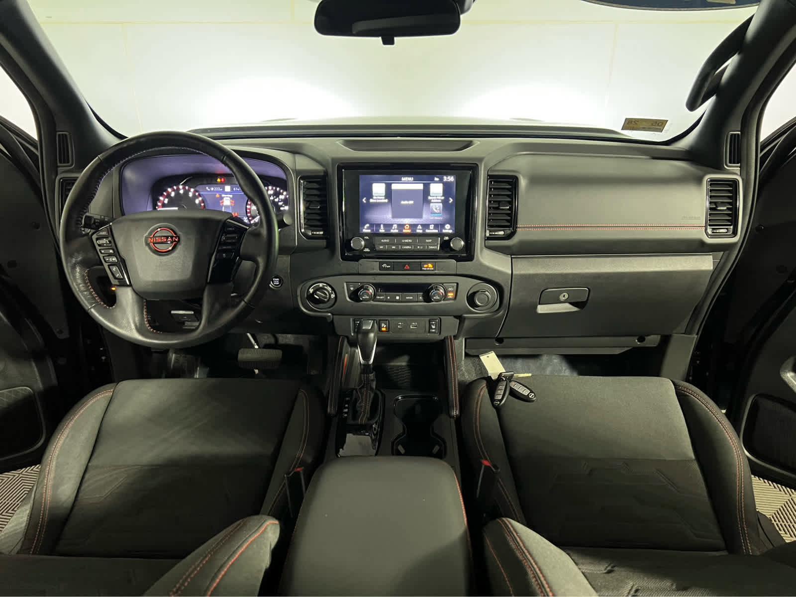 Certified 2023 Nissan Frontier PRO-4X w/ Pro Convenience Package AWD/4WD image 10