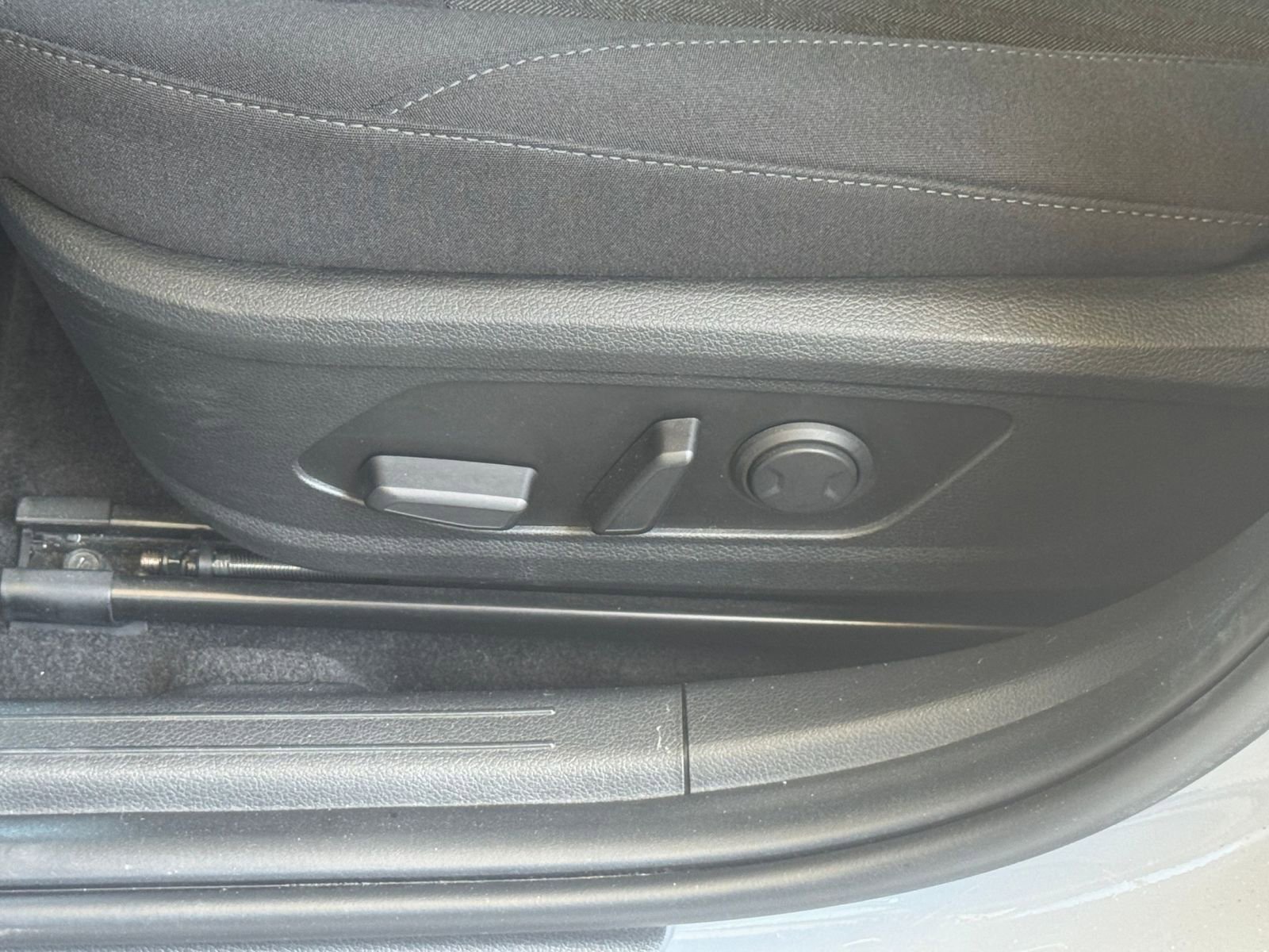 Used 2025 Hyundai Sonata SEL FWD image 22