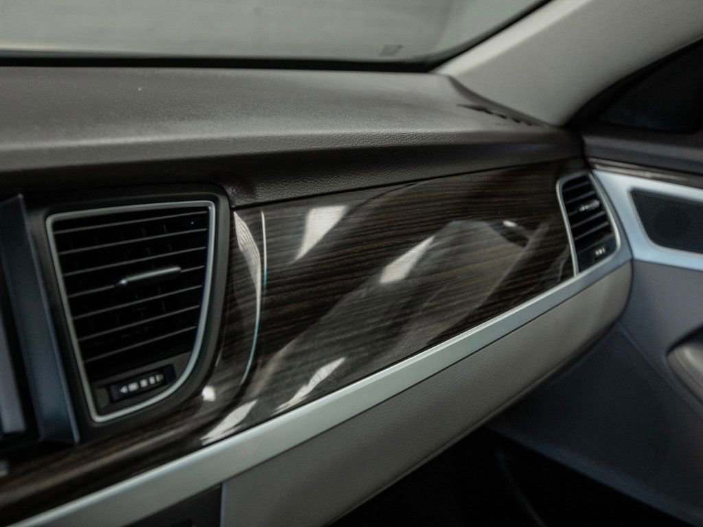 Used 2017 Genesis G80 3.8 image 20